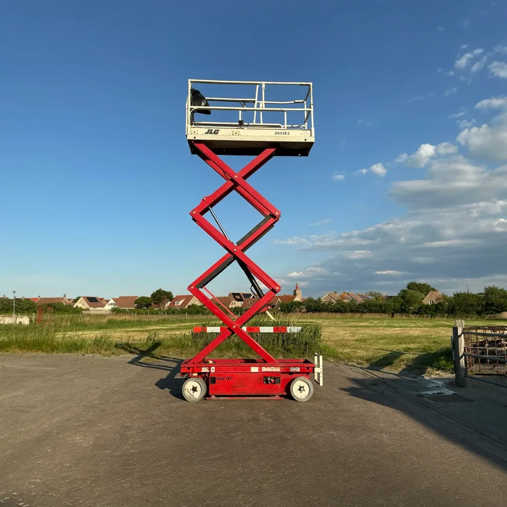 JLG 2033E3 Spec Sheet