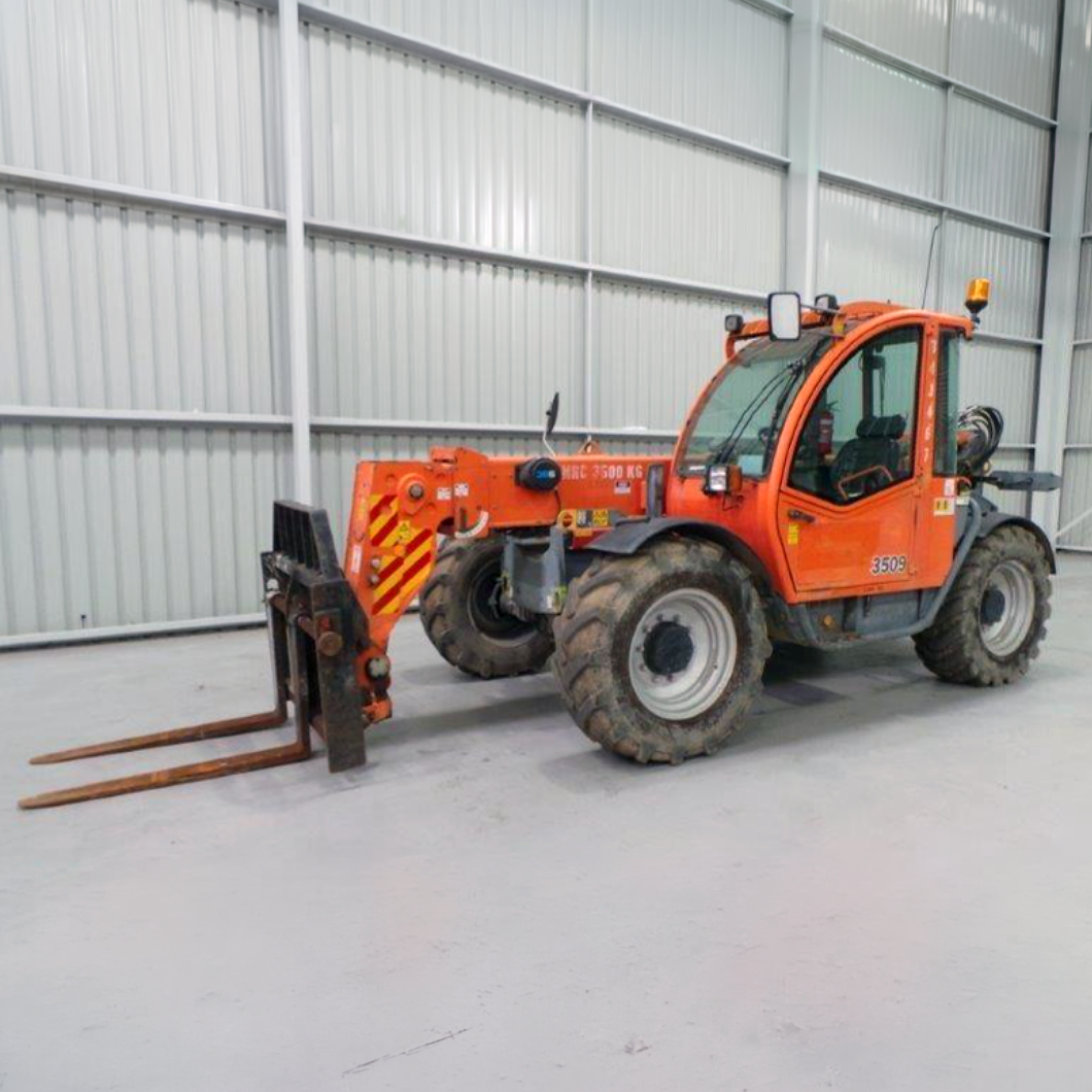 JLG 3509 Spec Sheet