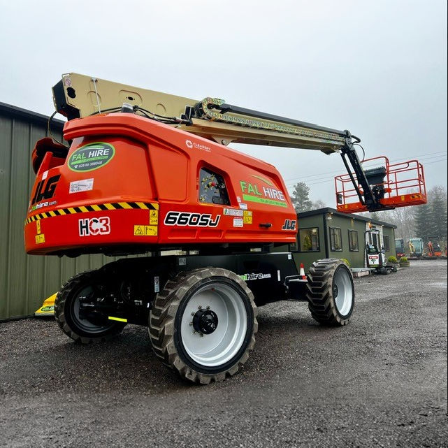 JLG 660SJ HC3 Spec Sheet