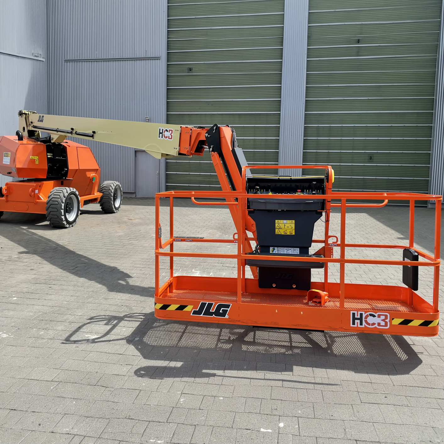 JLG 860SJ HC3 Spec Sheet