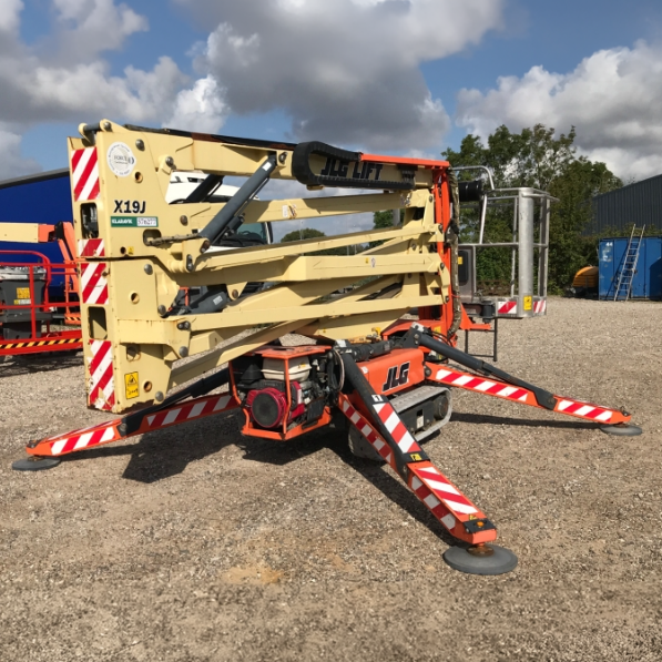JLG X19J Spec Sheet