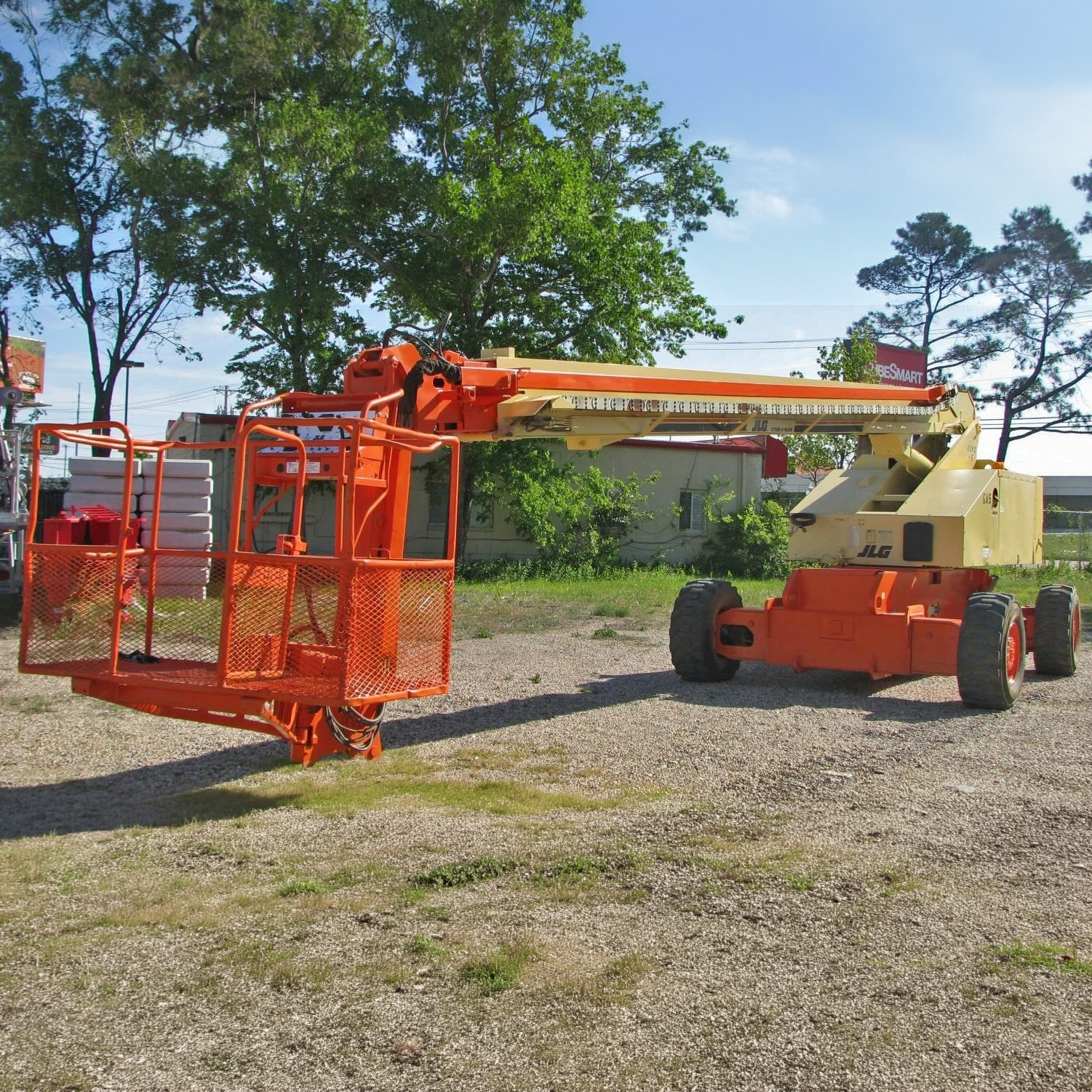 JLG 80HX+6 Spec Sheet