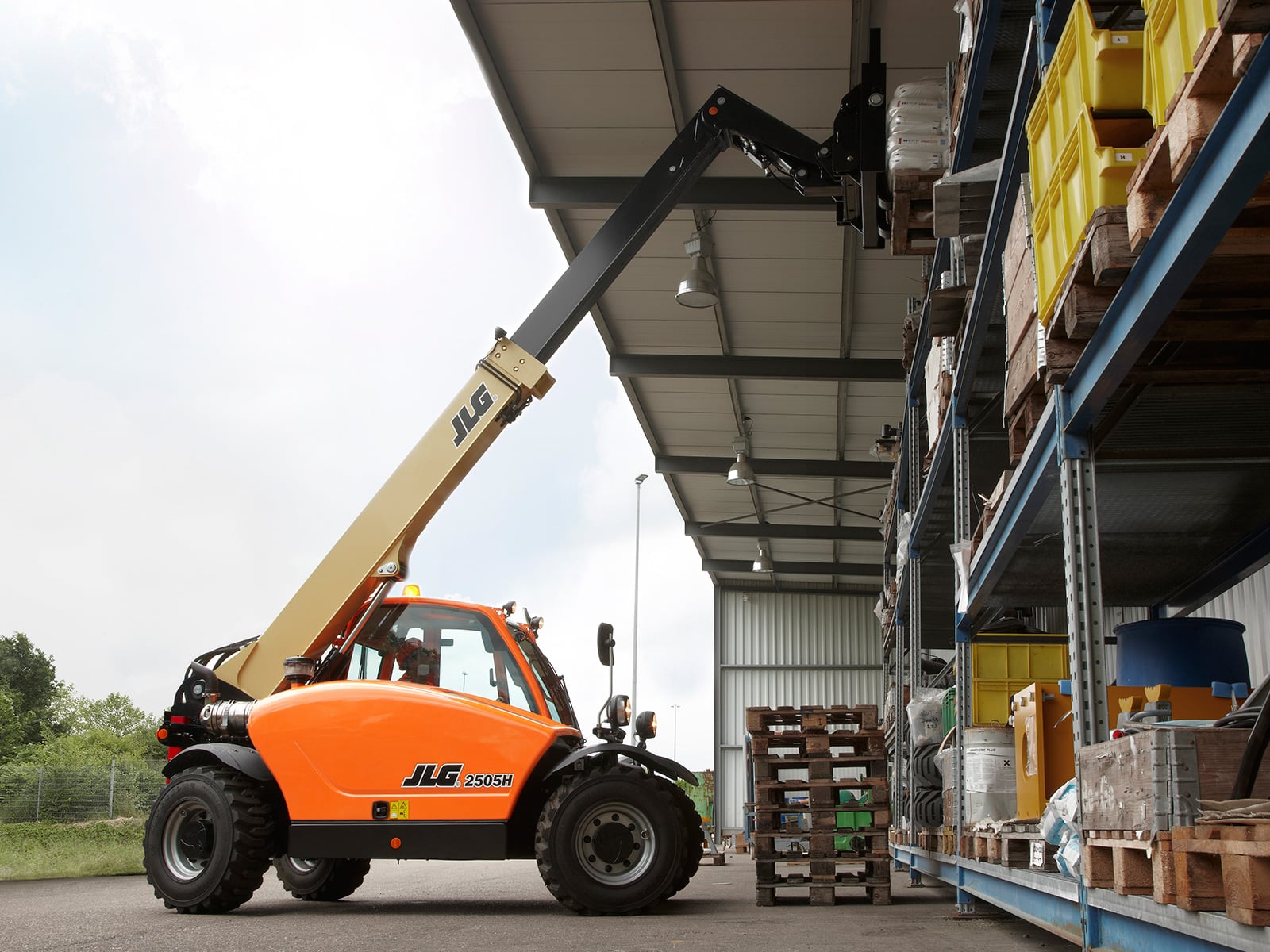 JLG 2505H Spec Sheet