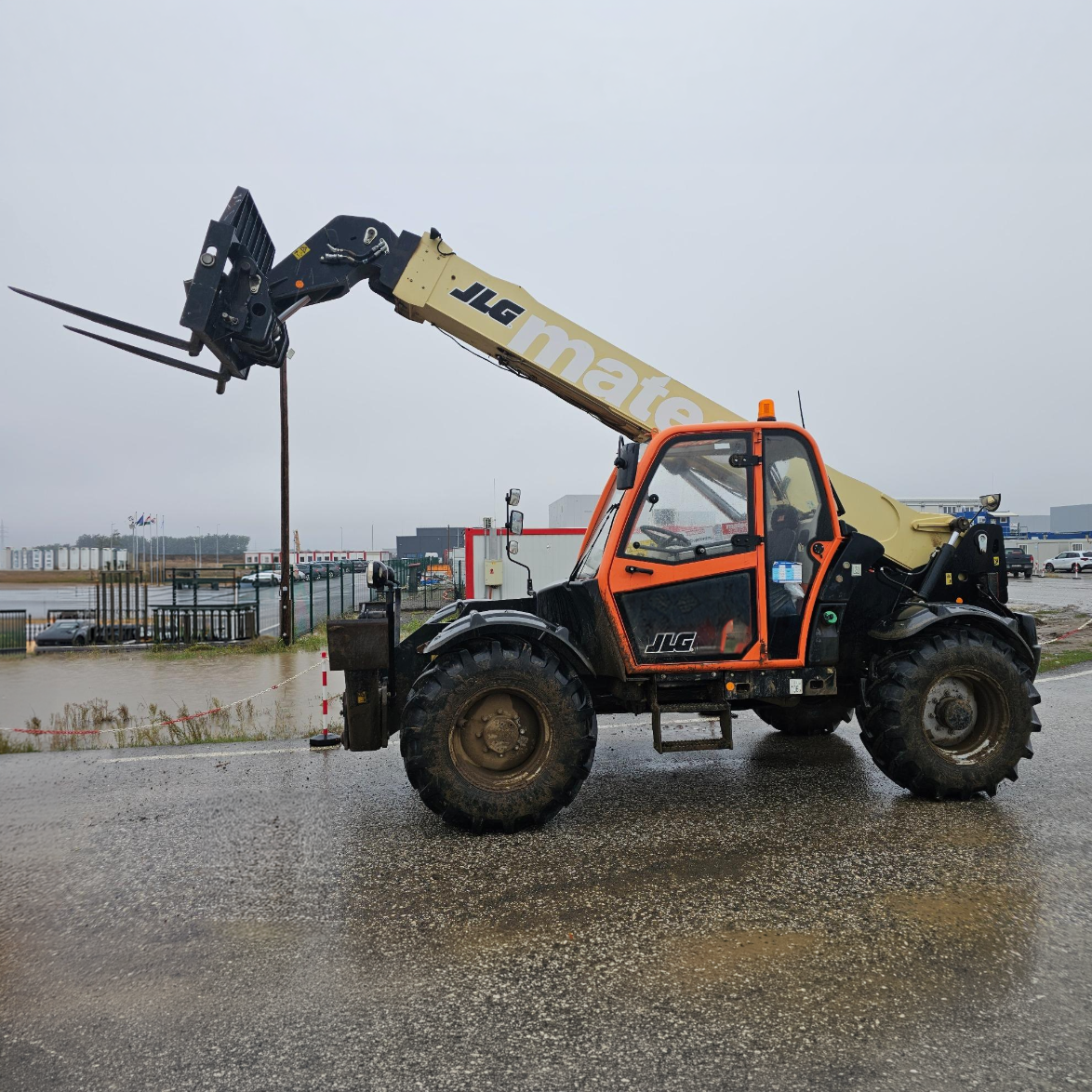 JLG 4014PS