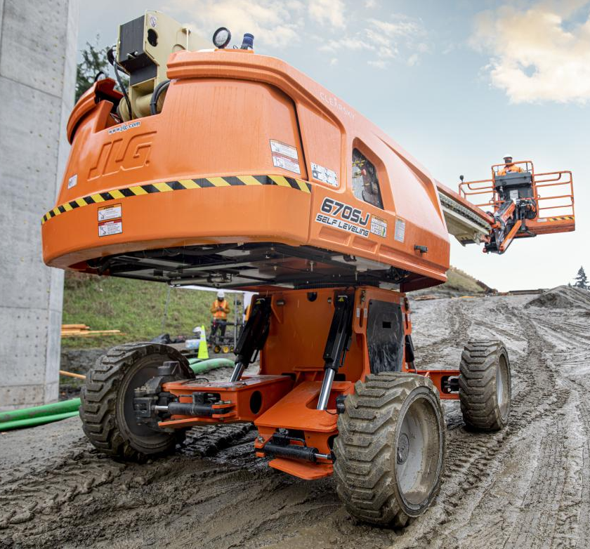 JLG 670SJ