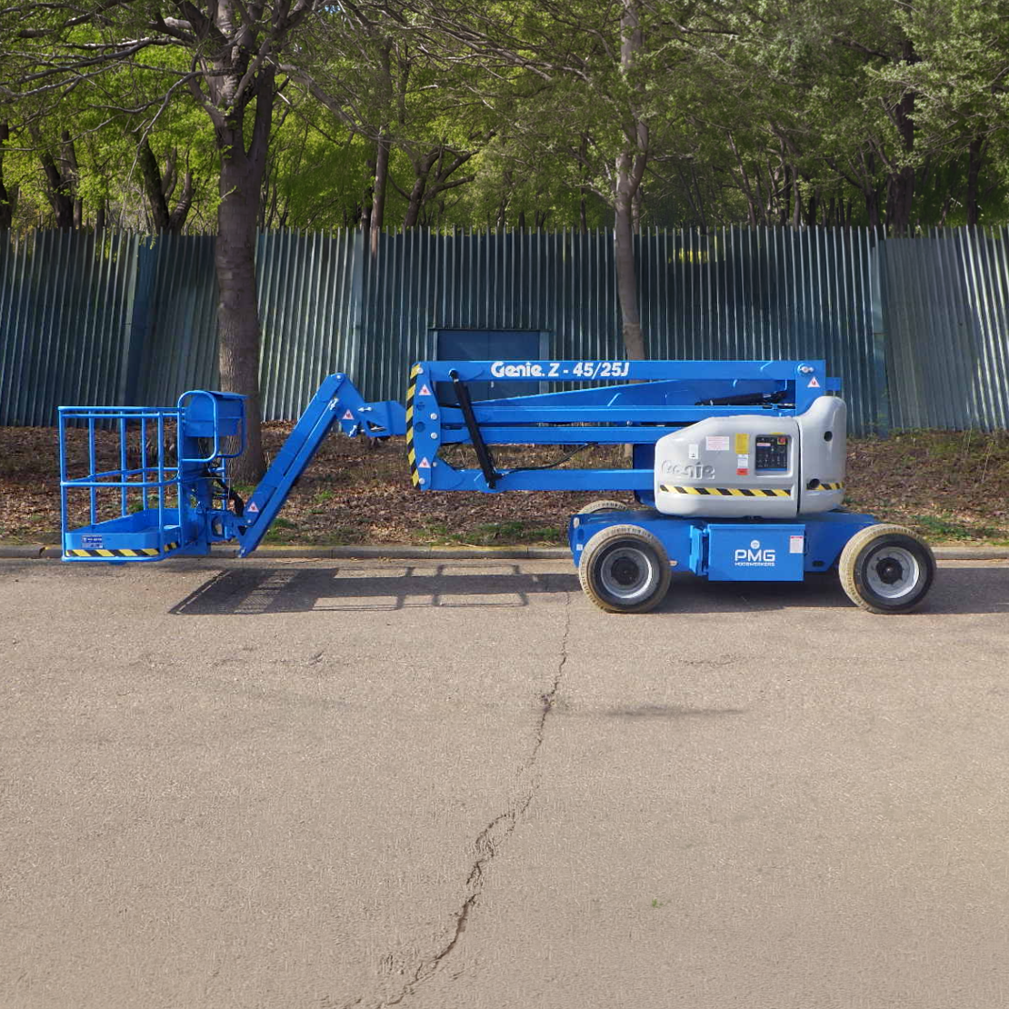 Genie Z-45/25J IC