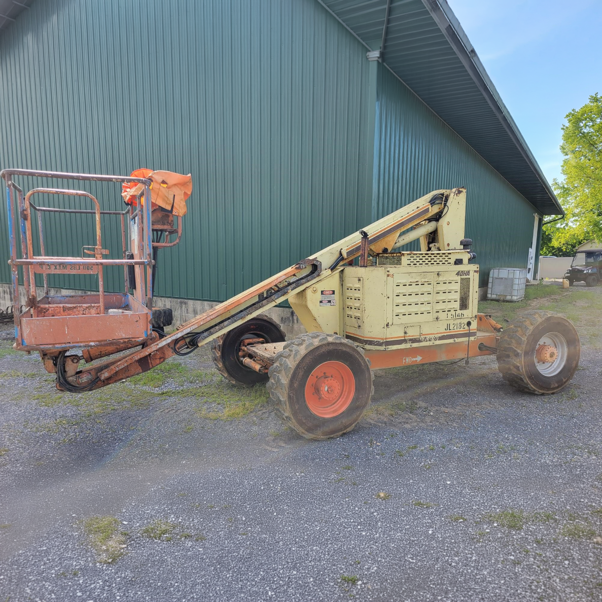 JLG 40HA