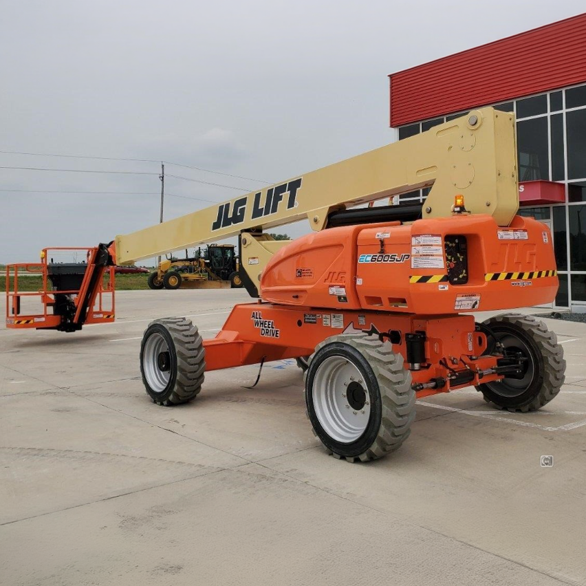 JLG EC600SJP