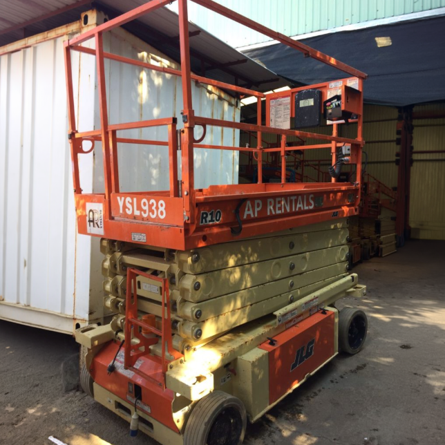 JLG R10