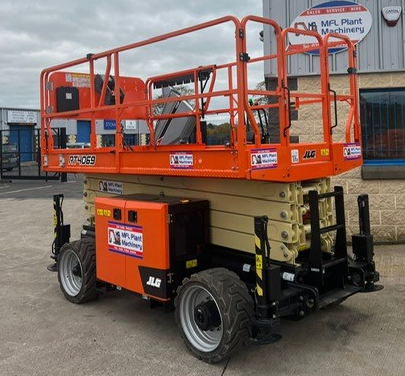 JLG RT4069