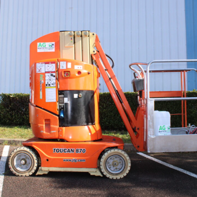 JLG Toucan 870