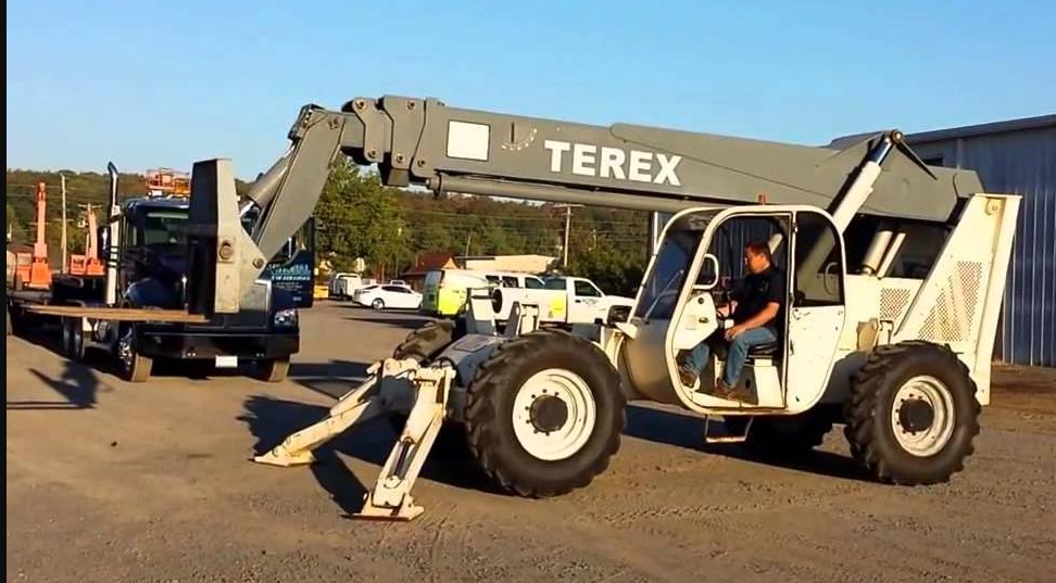 Terex TH1056C